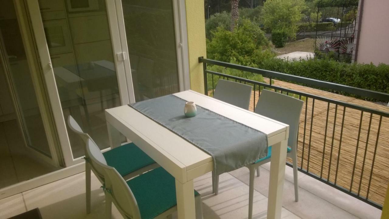 Apartments Marcic โบล ภายนอก รูปภาพ